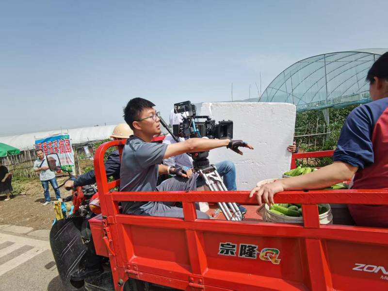 电商爆款背后的推手：通山县产品视频拍摄公司精准捕捉卖点痛点